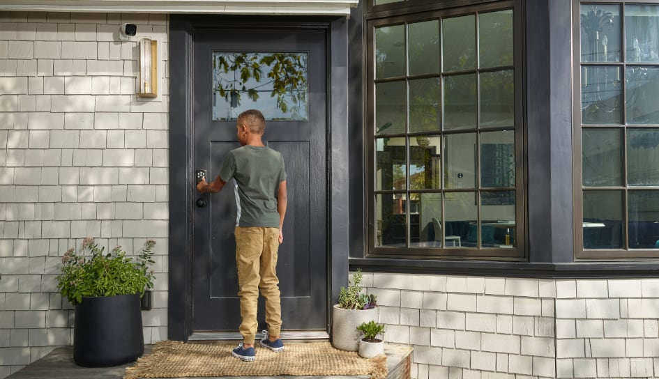 Vivint Smart Lock on home in Akron